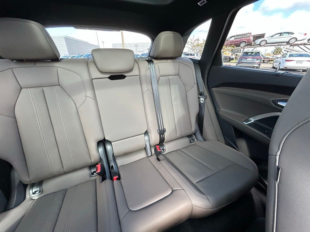 2025 Audi Q5 2.0T Premium Plus Lakeland FL