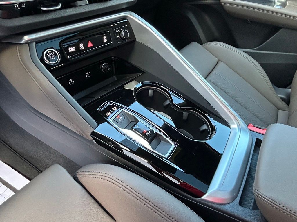 2025 Audi Q5 2.0T Premium Plus Lakeland FL