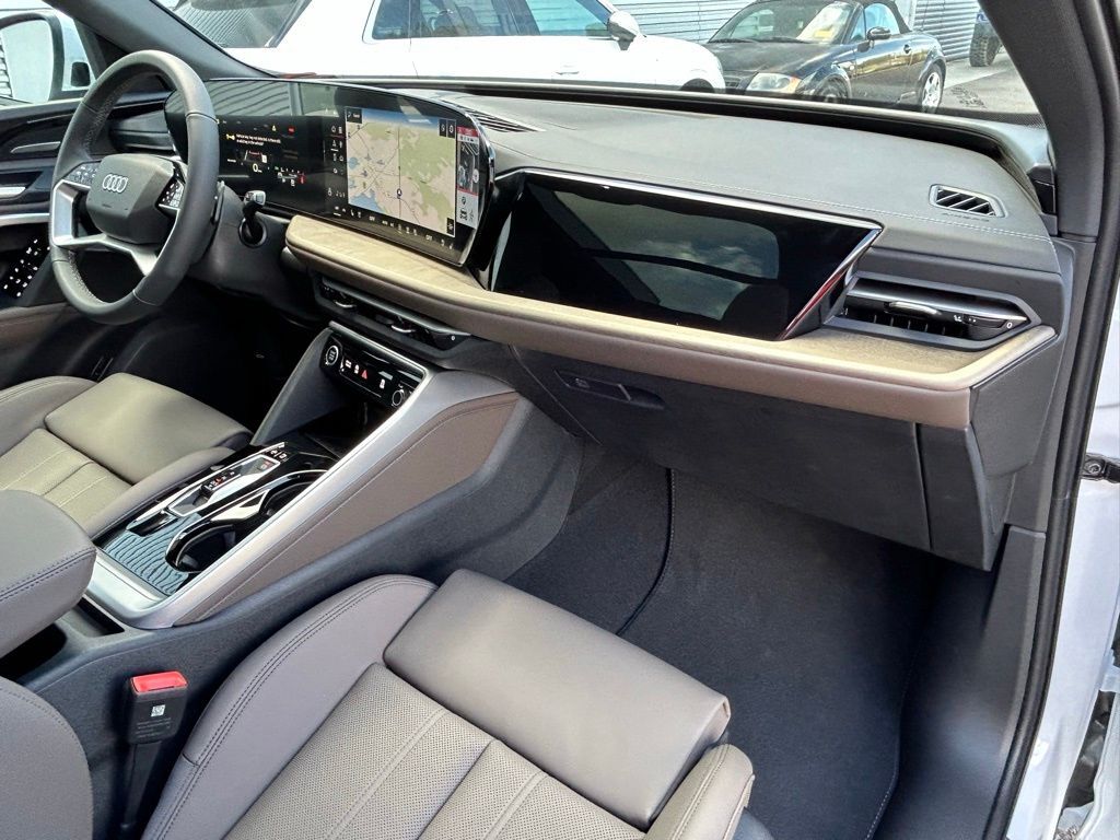 2025 Audi Q5 2.0T Premium Plus Lakeland FL