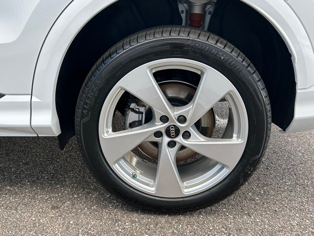 2025 Audi Q5 2.0T Premium Plus Lakeland FL