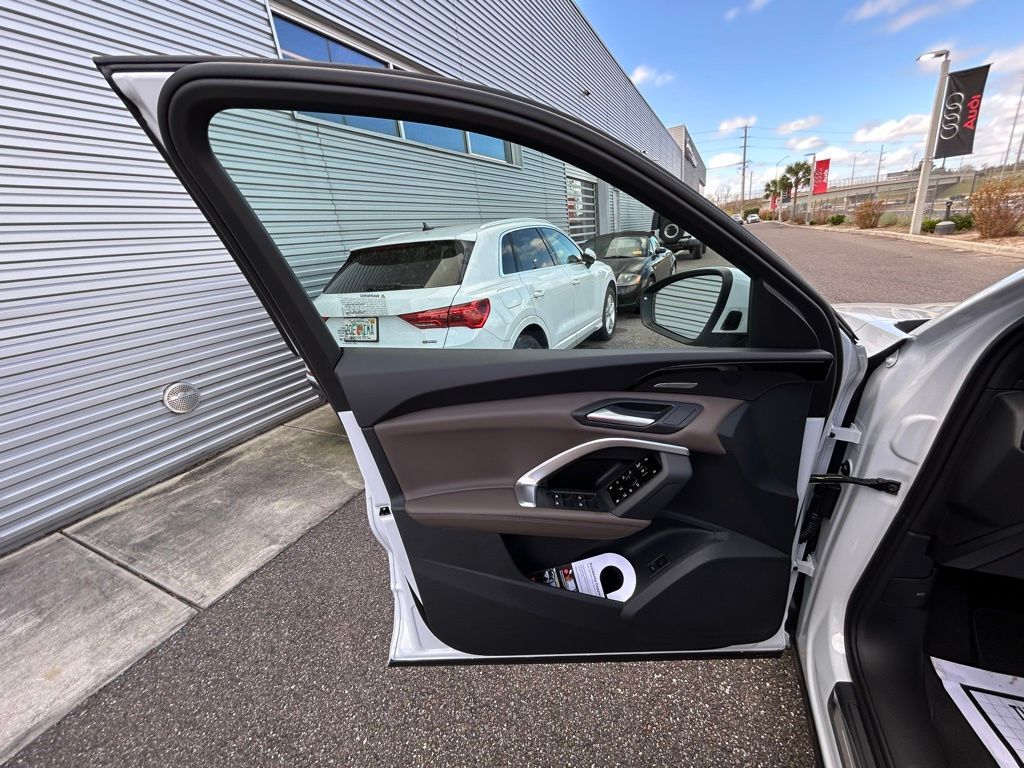 2025 Audi Q5 2.0T Premium Plus Lakeland FL