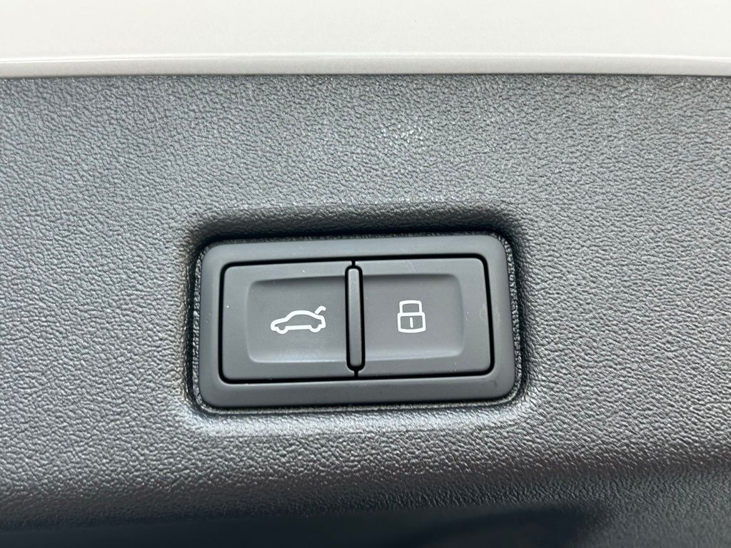 2025 Audi Q5 2.0T Premium Plus Lakeland FL