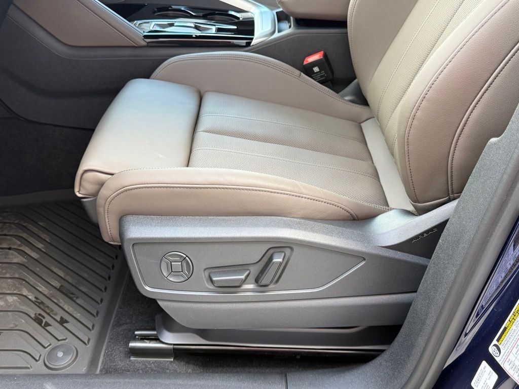 2025 Audi Q5 2.0T Premium Plus Lakeland FL