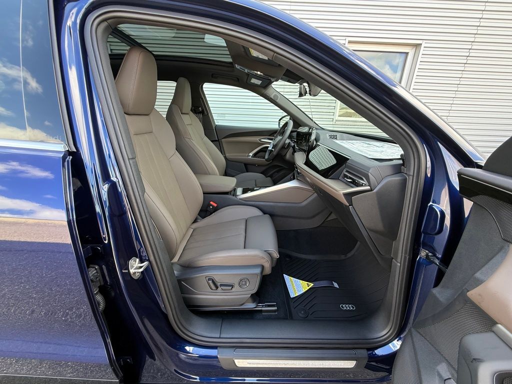 2025 Audi Q5 2.0T Premium Plus Lakeland FL