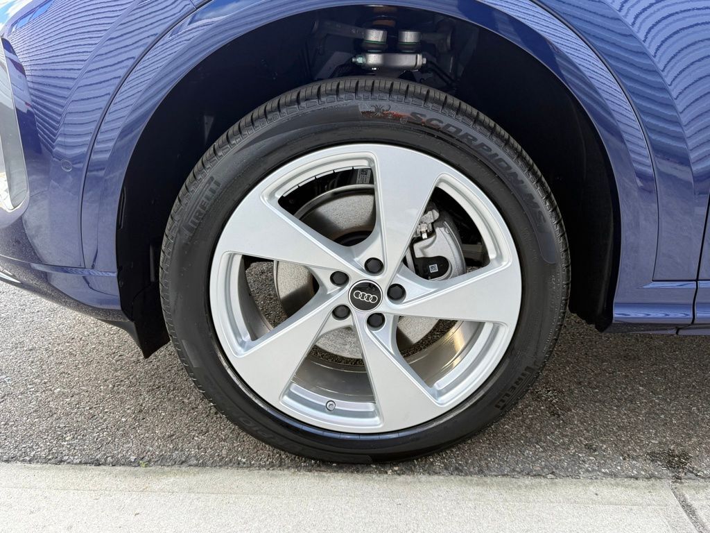 2025 Audi Q5 2.0T Premium Plus Lakeland FL