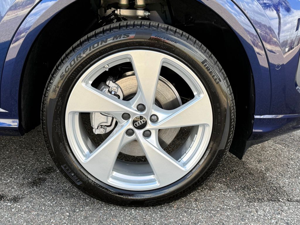 2025 Audi Q5 2.0T Premium Plus Lakeland FL