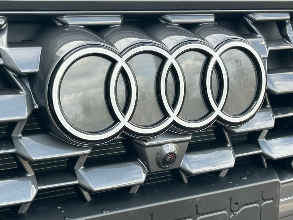 2025 Audi Q5 2.0T Premium Plus Lakeland FL