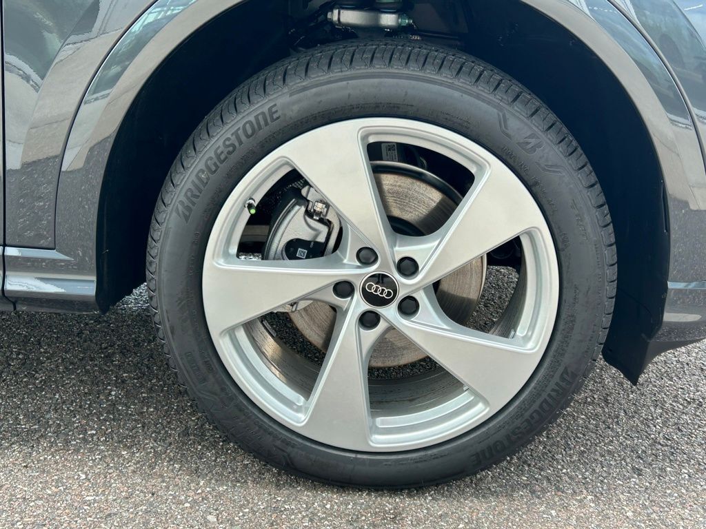 2025 Audi Q5 2.0T Premium Plus Lakeland FL