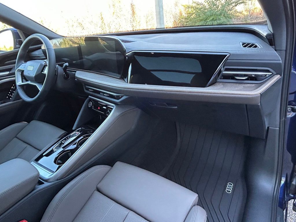 2025 Audi Q5 2.0T Premium Plus Lakeland FL