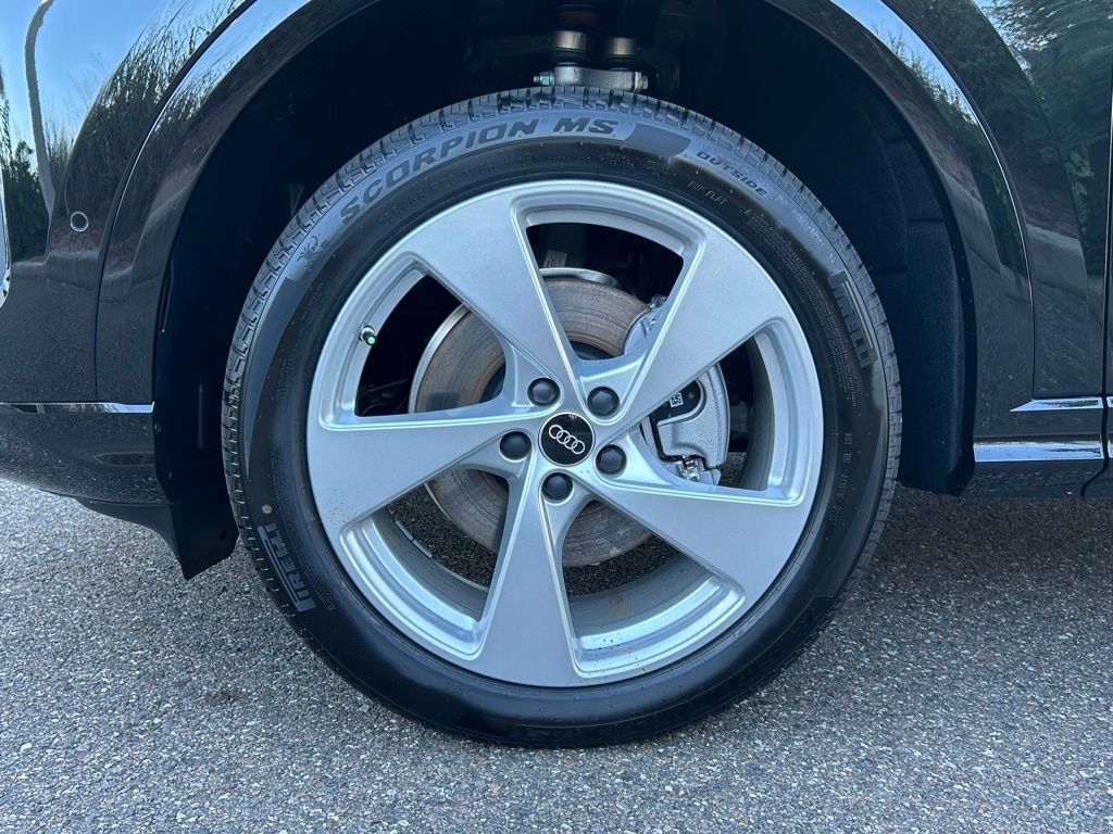 2025 Audi Q5 2.0T Premium Plus Lakeland FL