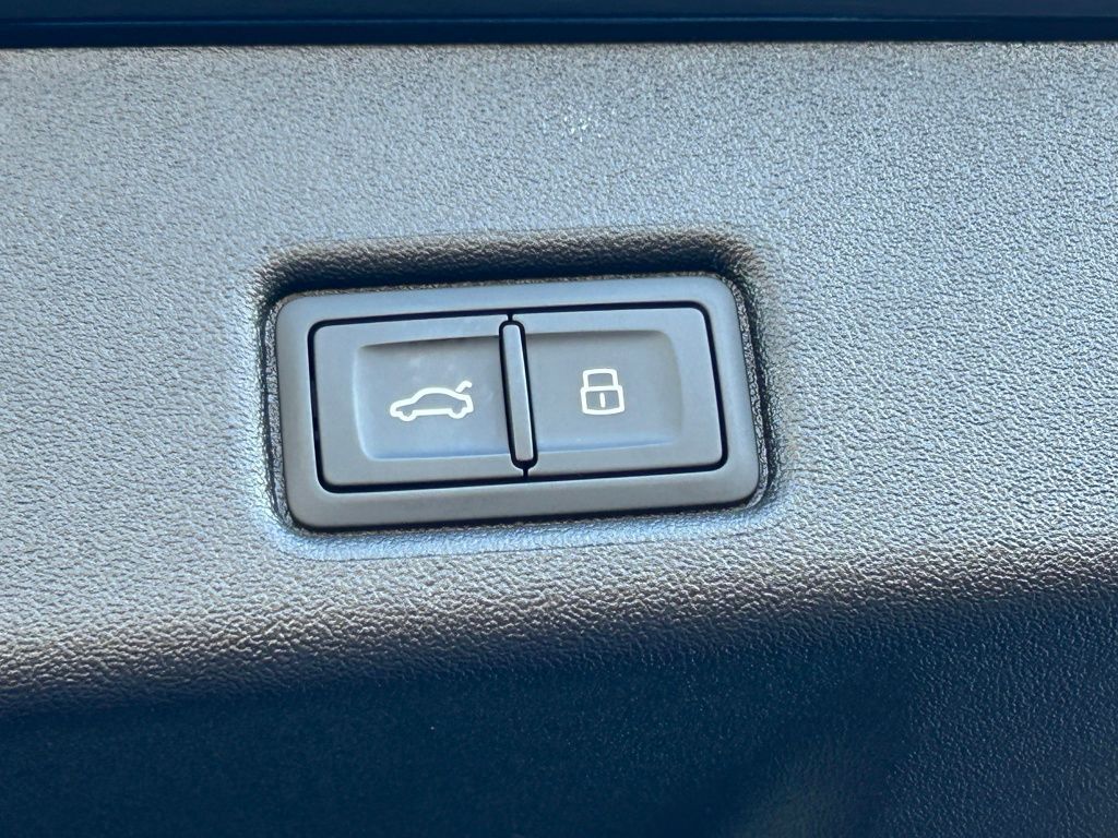 2025 Audi Q5 2.0T Premium Plus Lakeland FL