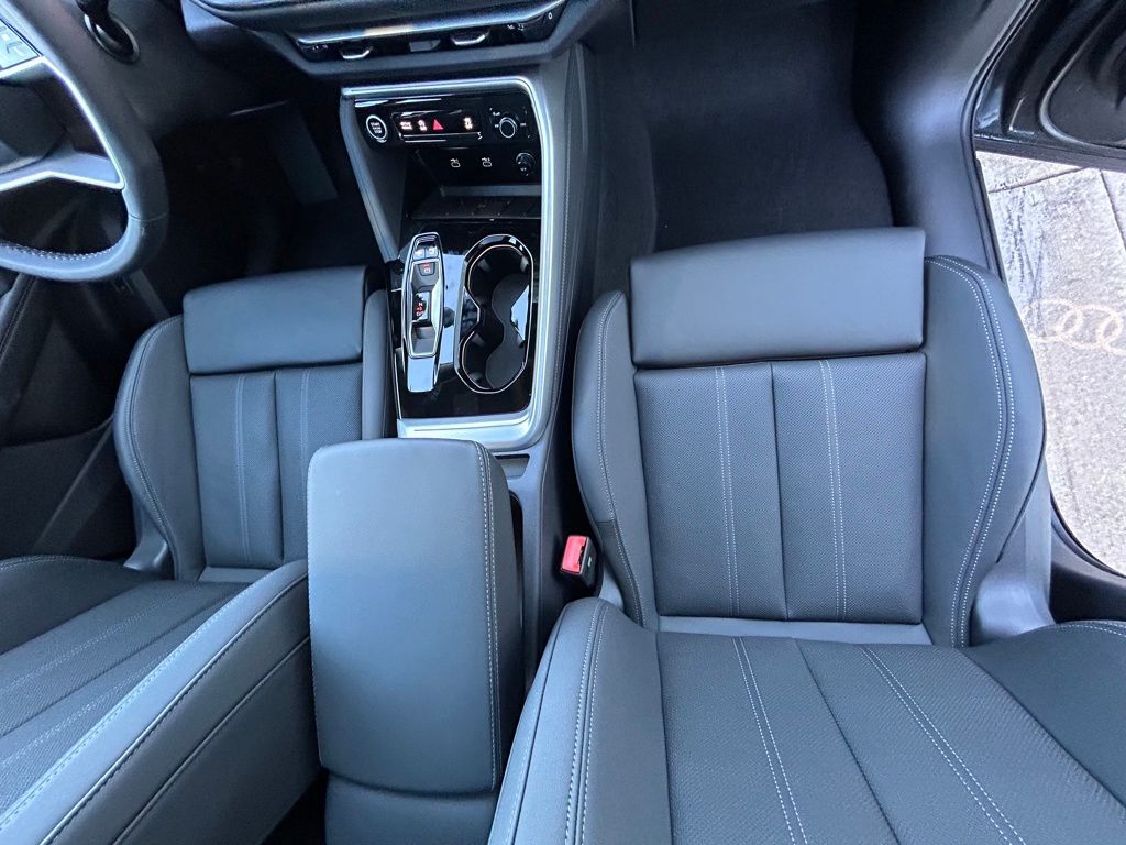 2025 Audi Q5 2.0T Premium Plus Lakeland FL