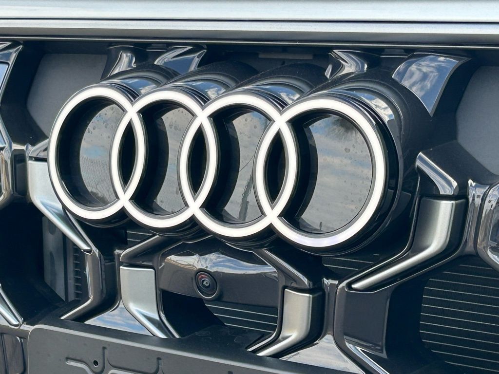 2025 Audi Q5 2.0T Premium Plus Lakeland FL