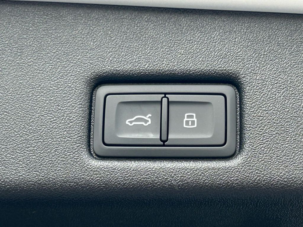 2025 Audi Q5 2.0T Premium Plus Lakeland FL