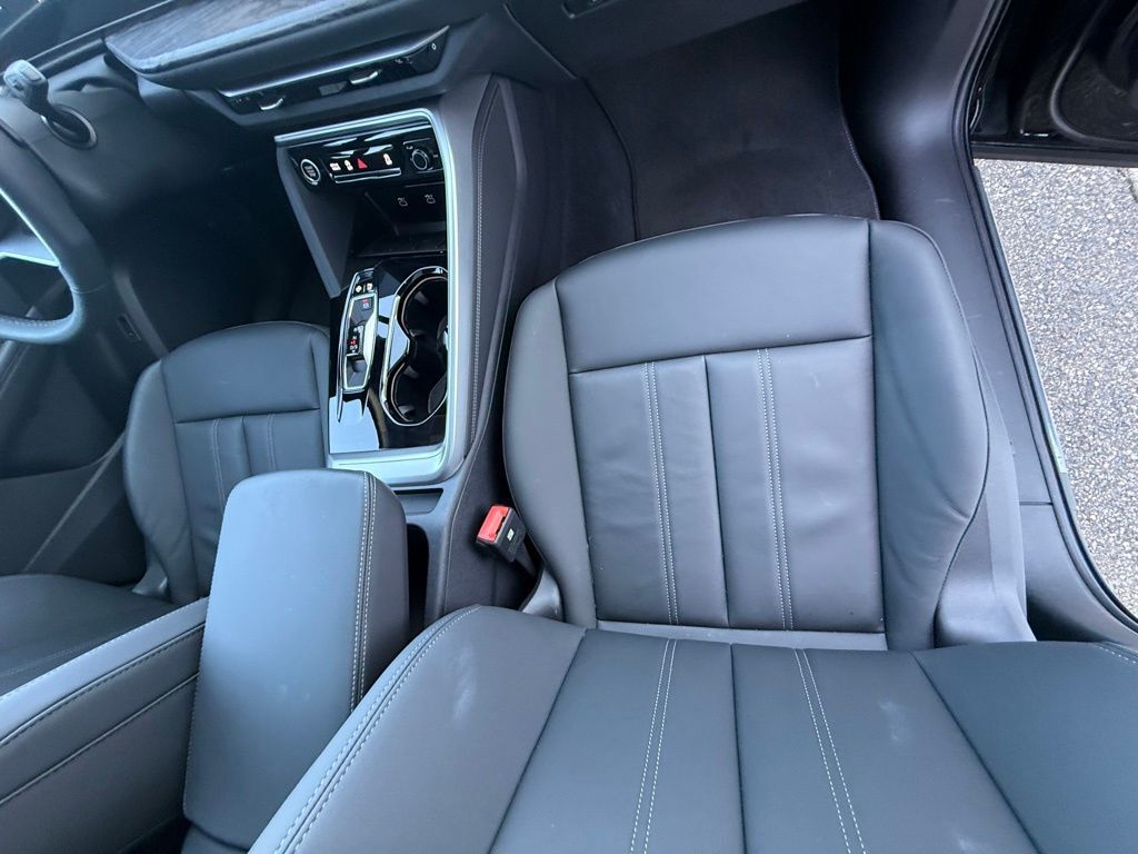 2025 Audi Q5 2.0T Premium Lakeland FL