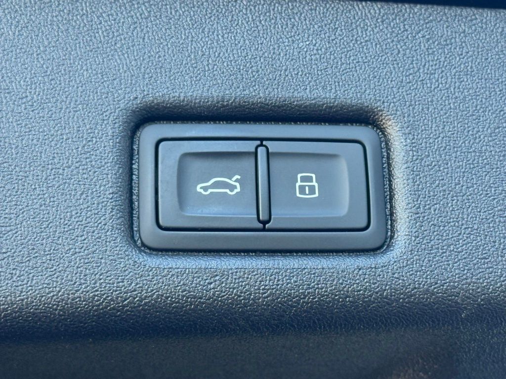 2025 Audi Q5 2.0T Premium Lakeland FL