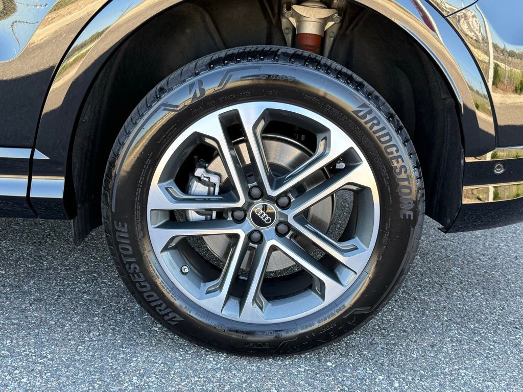 2025 Audi Q5 2.0T Premium Lakeland FL