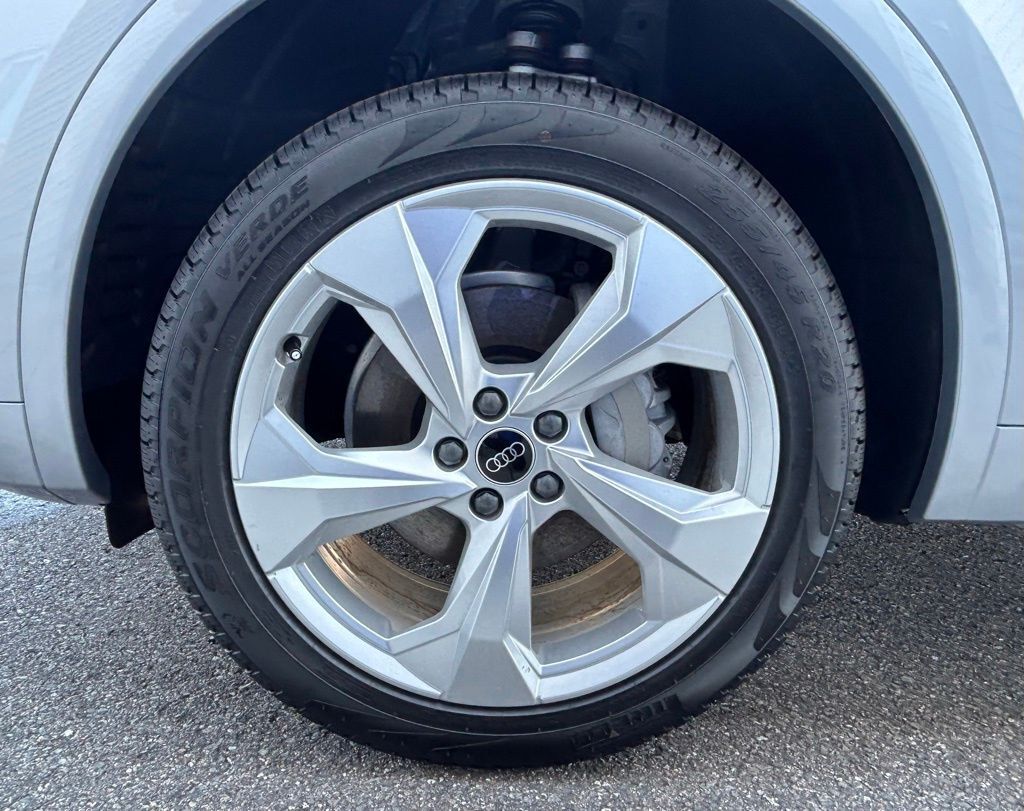 2025 Audi Q5 45 S line Premium Plus Lakeland FL