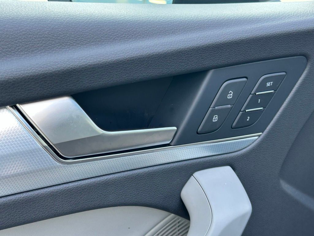 2025 Audi Q5 45 S line Premium Plus Lakeland FL