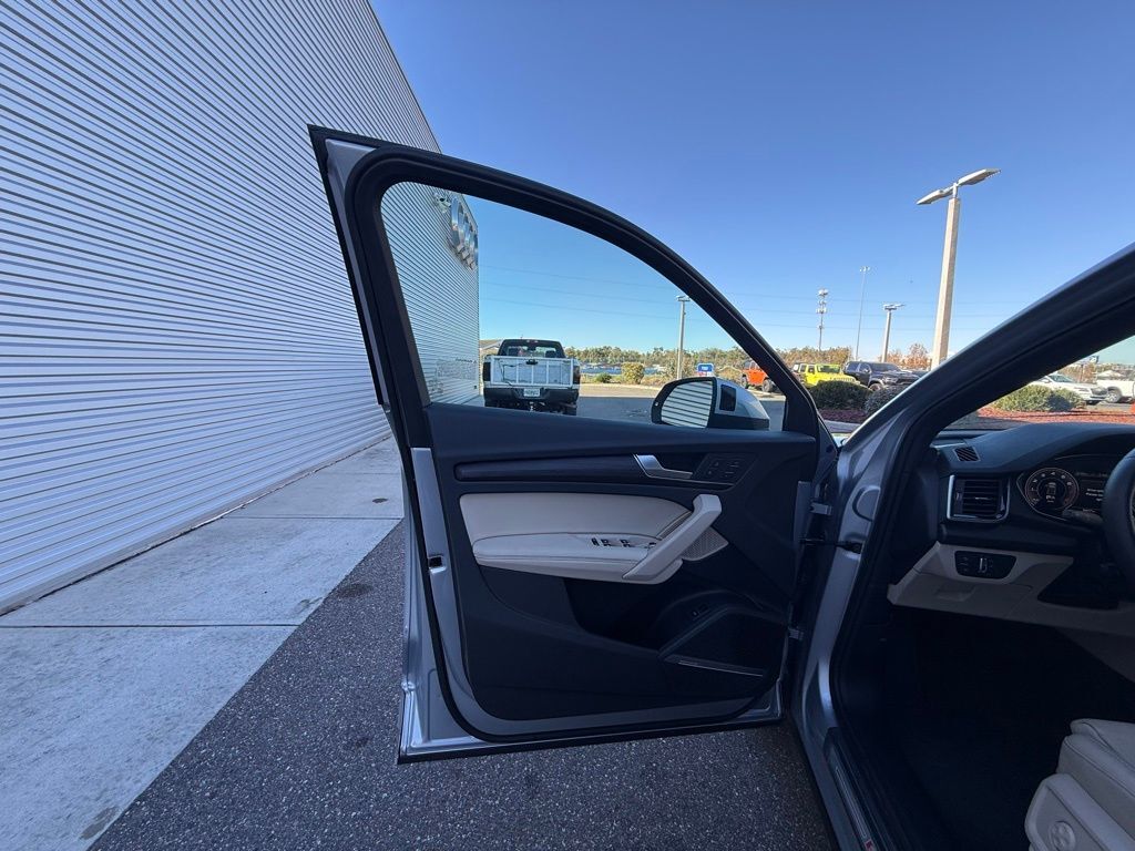 2025 Audi Q5 Sportback 45 S line Premium Plus Lakeland FL