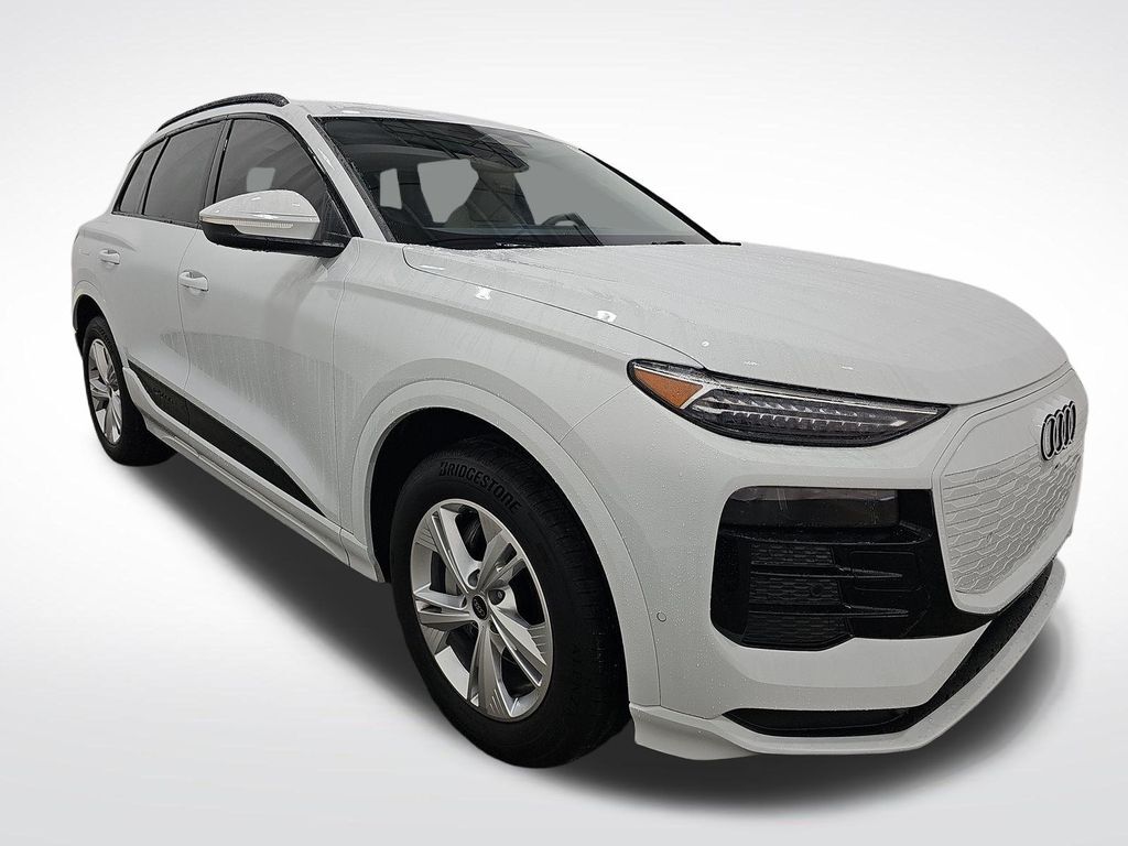 2025 Audi Q6 e-tron Premium Plus Lakeland FL