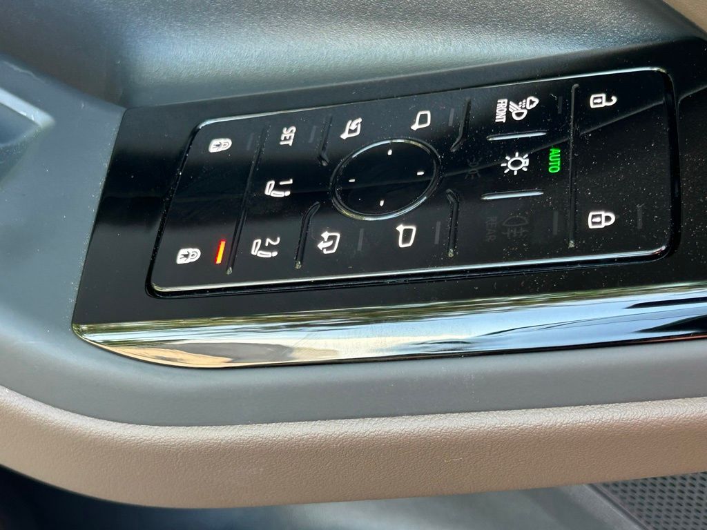 2025 Audi Q6 e-tron Premium Plus Lakeland FL