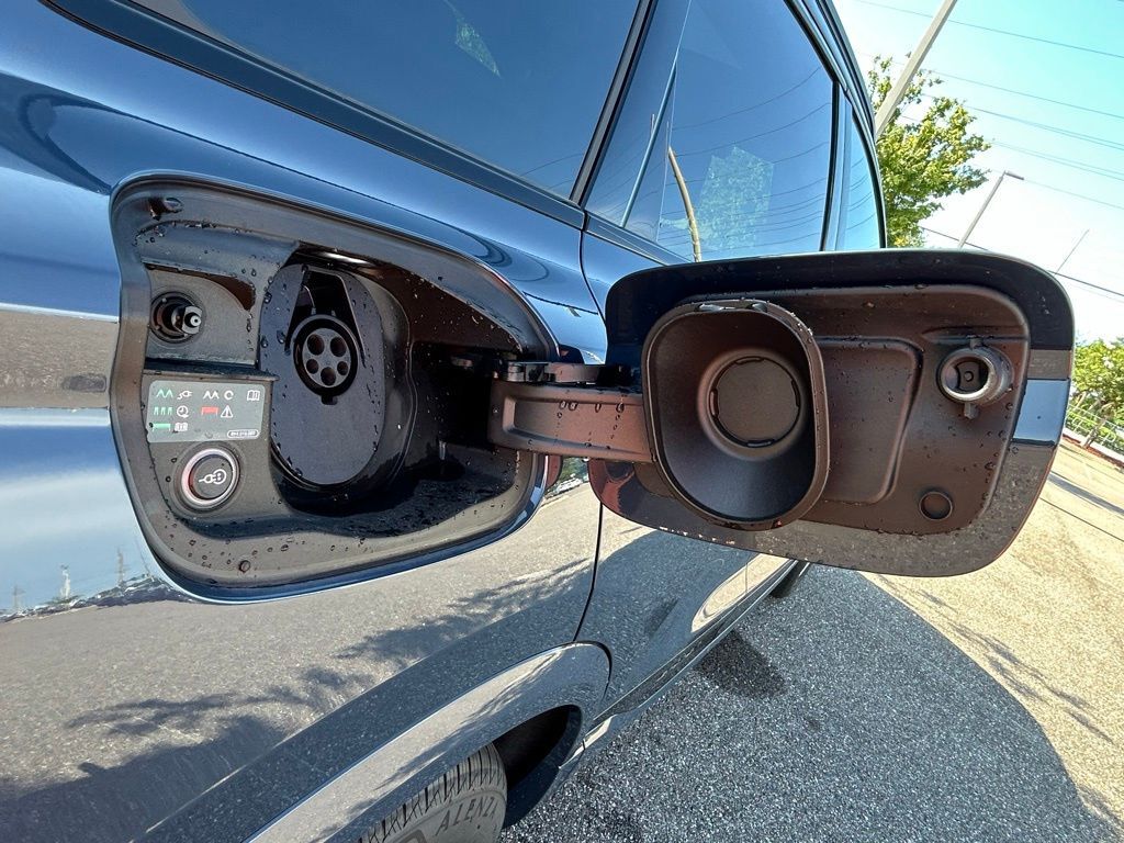 2025 Audi Q6 e-tron Premium Plus Lakeland FL