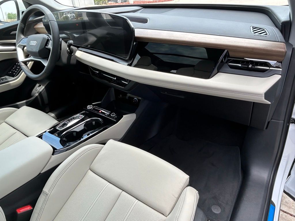 2025 Audi Q6 e-tron Premium Plus Lakeland FL