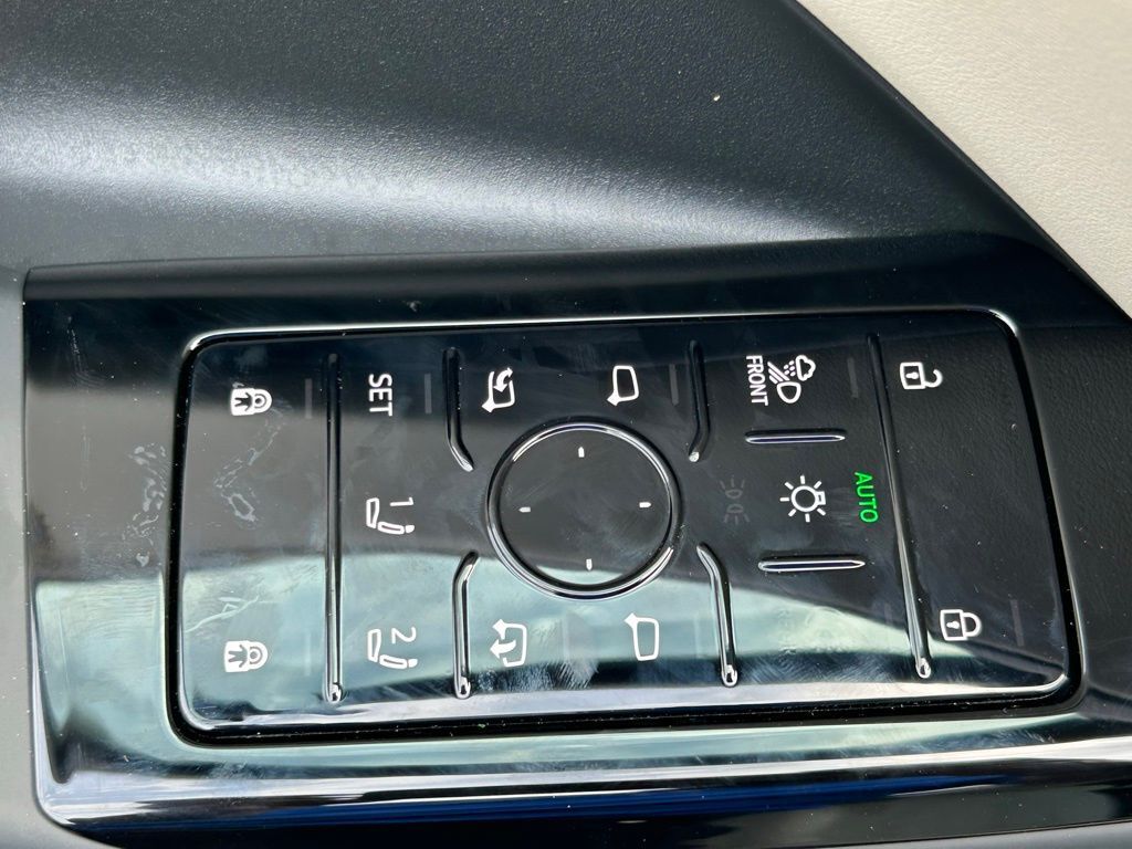 2025 Audi Q6 e-tron Premium Plus Lakeland FL