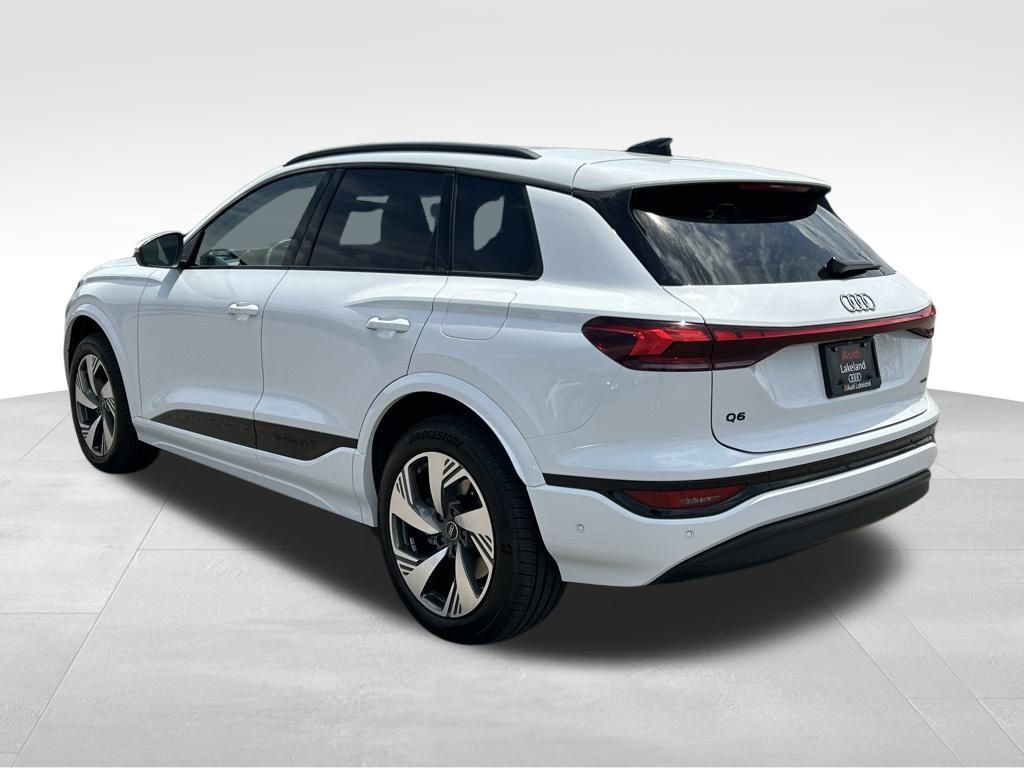 2025 Audi Q6 e-tron Premium Plus Lakeland FL