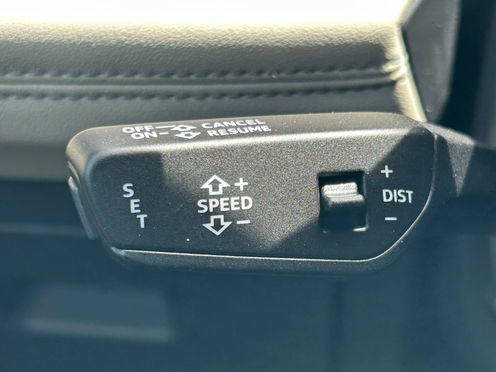 2025 Audi Q6 e-tron Premium Plus Lakeland FL