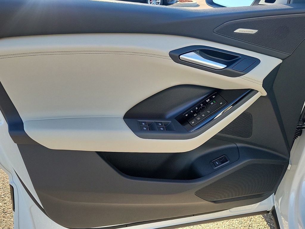2025 Audi Q6 e-tron Premium Plus Lakeland FL
