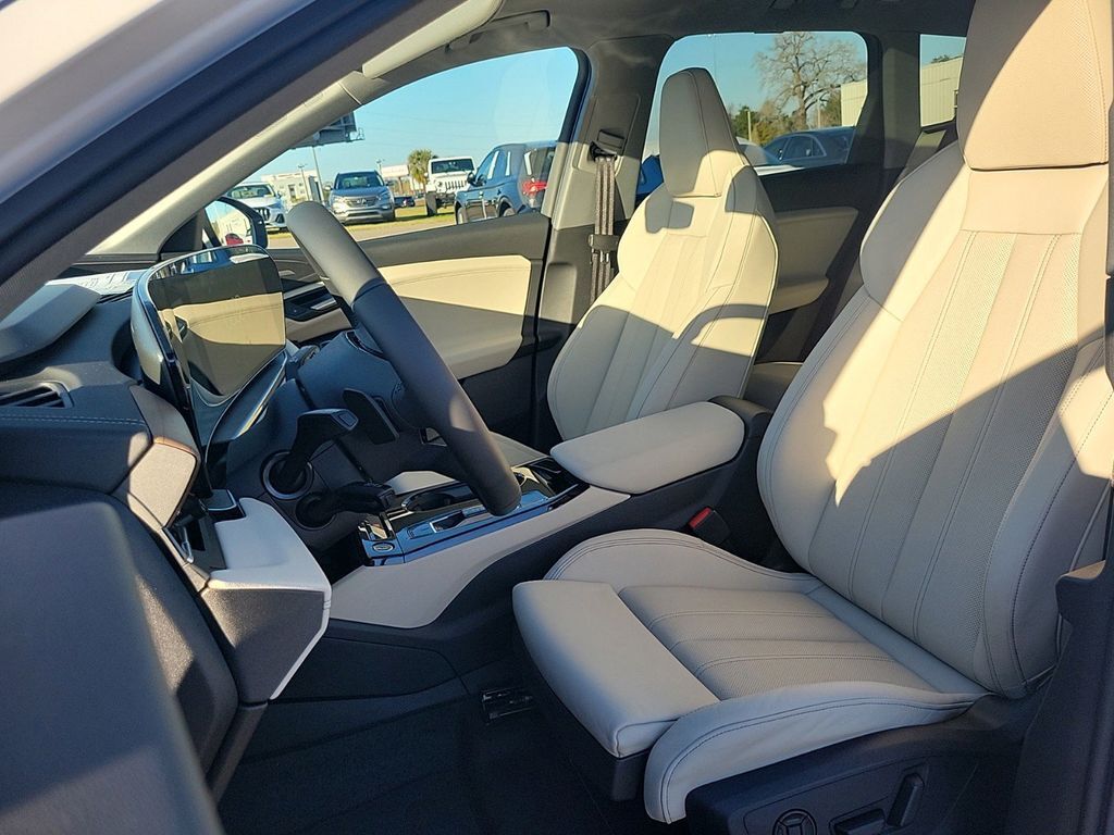 2025 Audi Q6 e-tron Premium Plus Lakeland FL