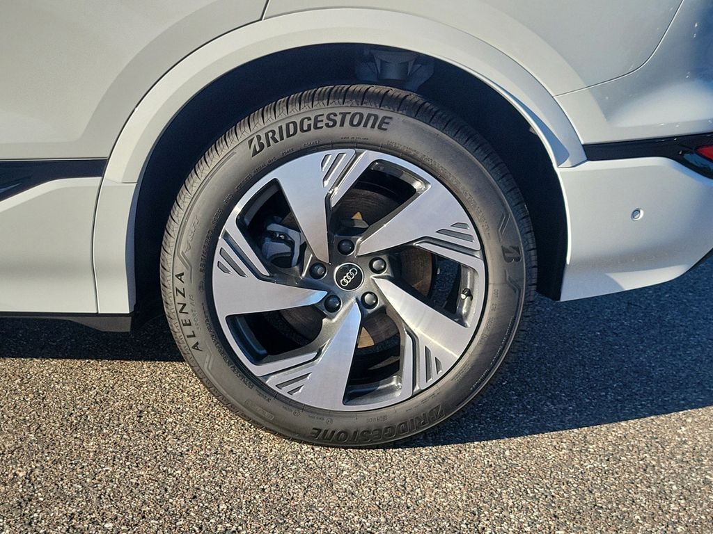 2025 Audi Q6 e-tron Premium Plus Lakeland FL