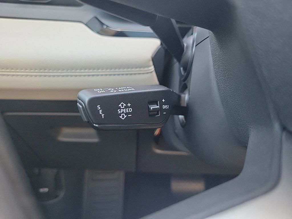 2025 Audi Q6 e-tron Premium Plus Lakeland FL