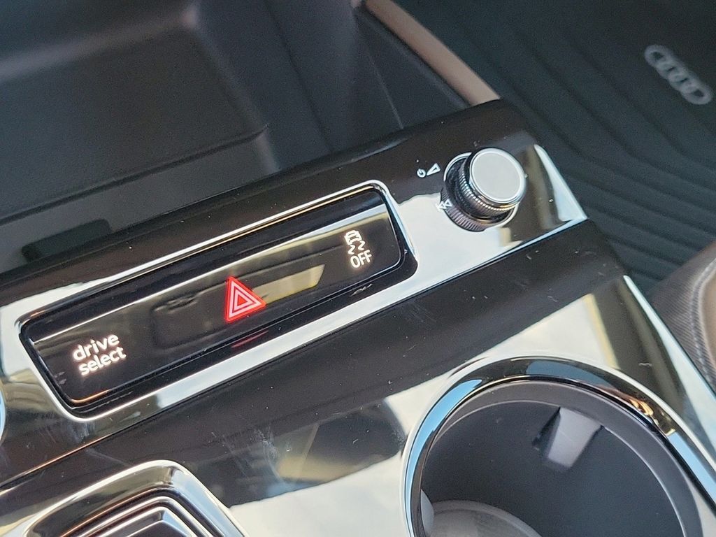 2025 Audi Q6 e-tron Premium Plus Lakeland FL