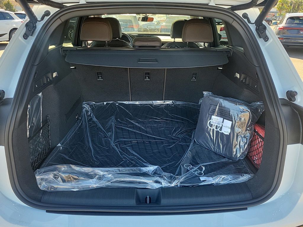 2025 Audi Q6 e-tron Premium Plus Lakeland FL
