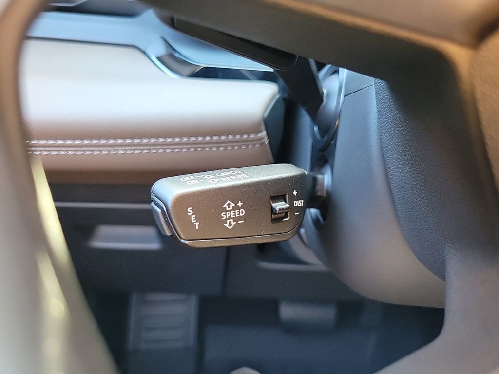 2025 Audi Q6 e-tron Premium Plus Lakeland FL