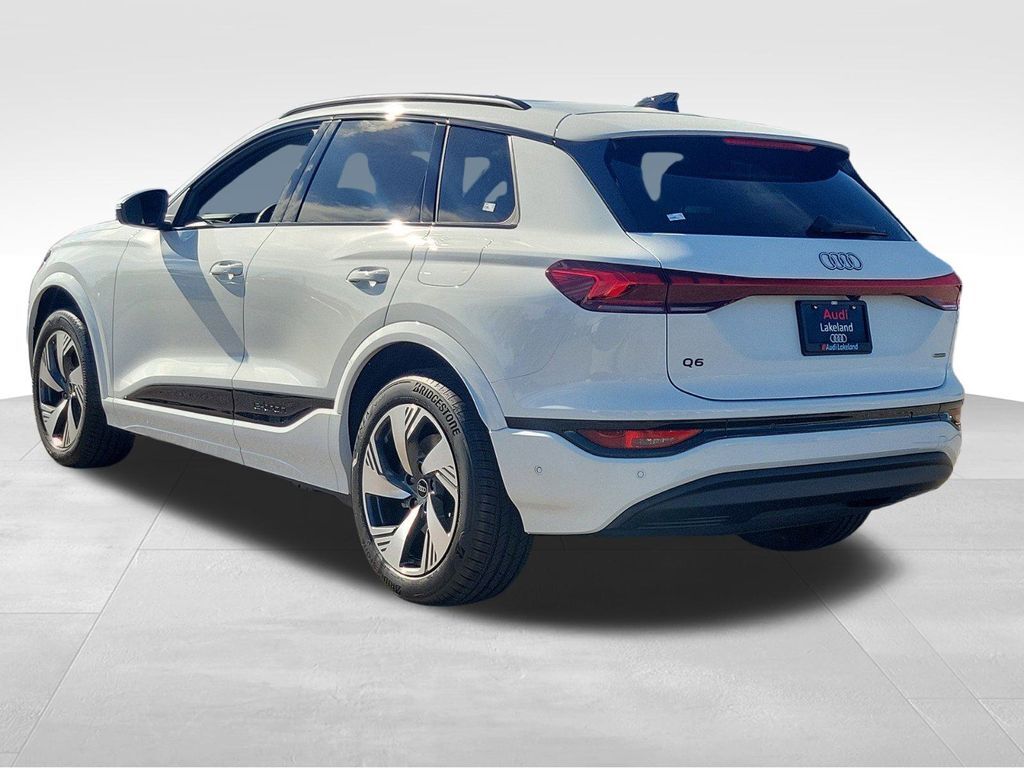 2025 Audi Q6 e-tron Premium Plus Lakeland FL