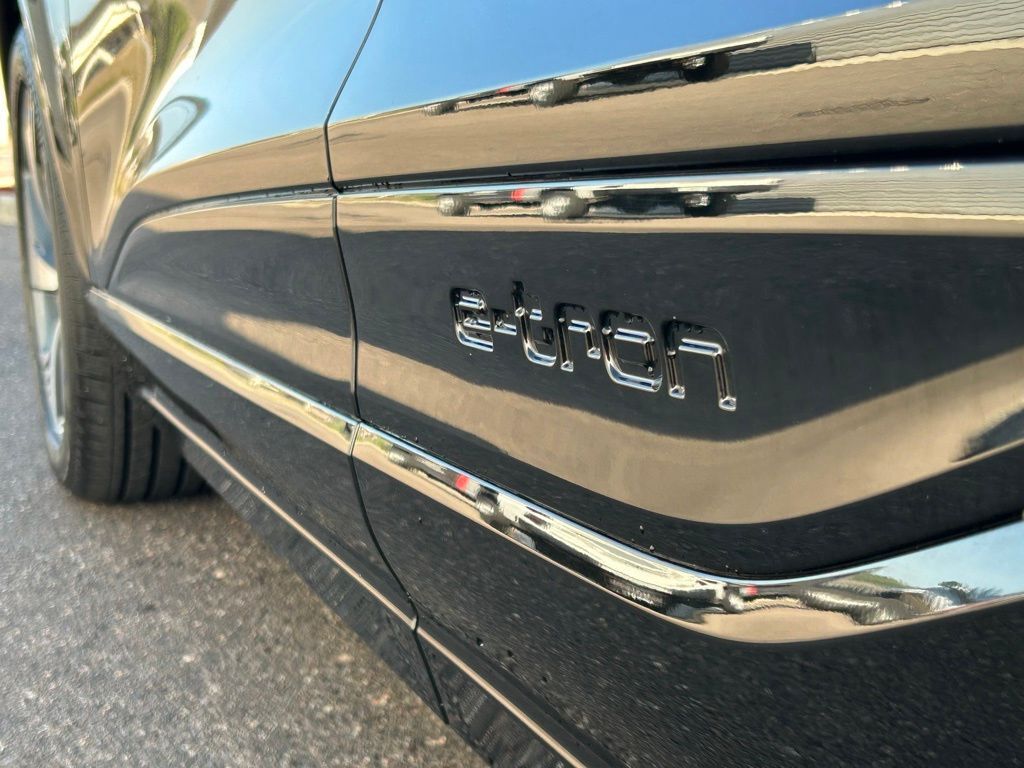 2025 Audi Q6 e-tron Premium Plus Lakeland FL