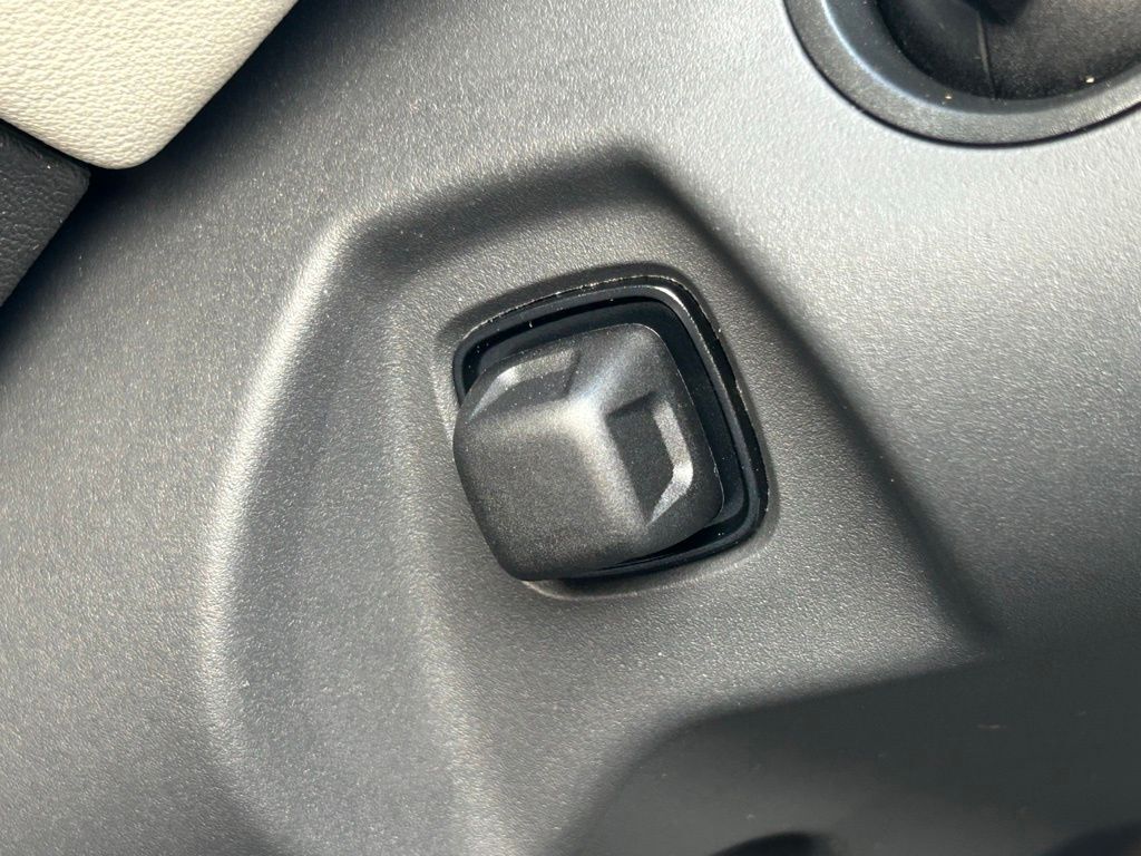 2025 Audi Q6 e-tron Premium Plus Lakeland FL