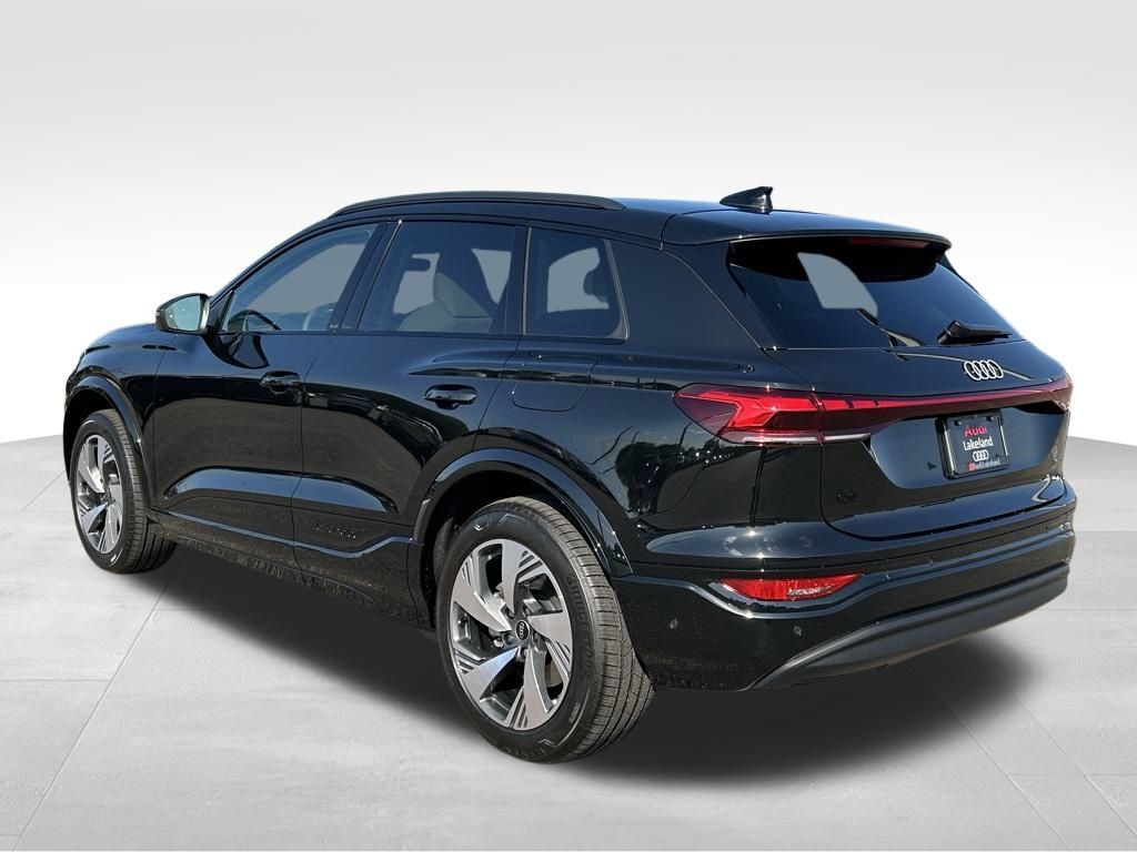 2025 Audi Q6 e-tron Premium Plus Lakeland FL