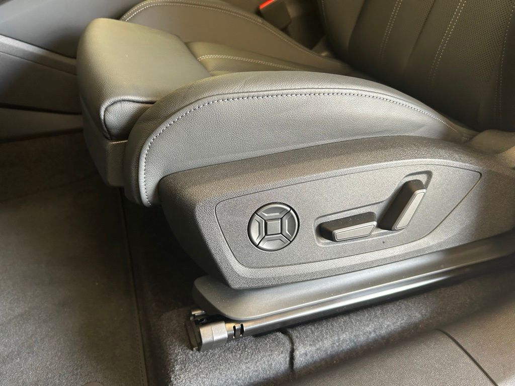 2025 Audi Q6 e-tron Premium Plus Lakeland FL