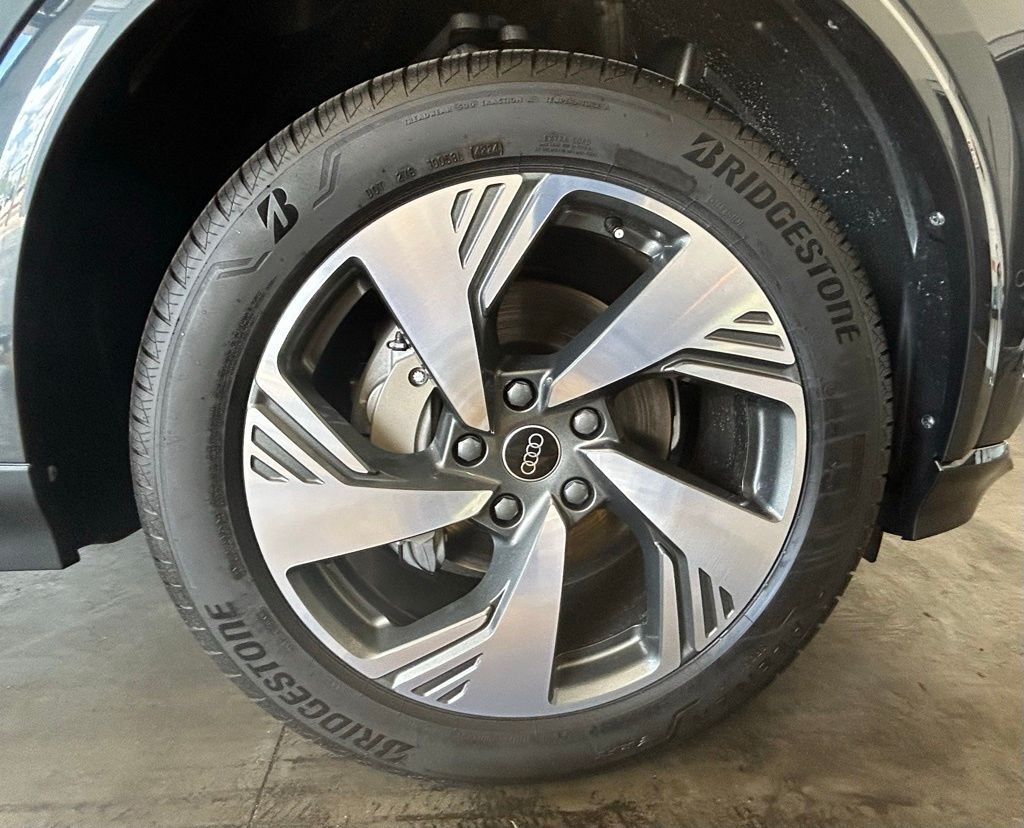 2025 Audi Q6 e-tron Premium Plus Lakeland FL