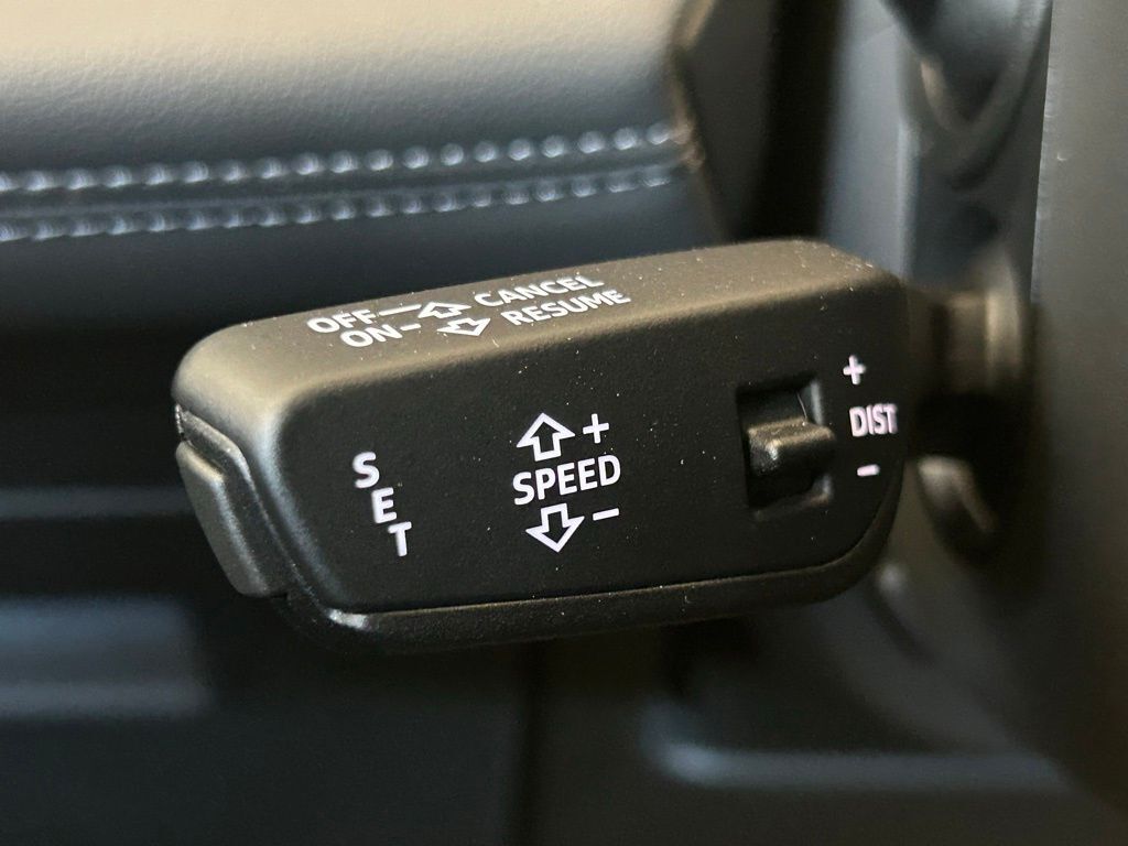 2025 Audi Q6 e-tron Premium Plus Lakeland FL