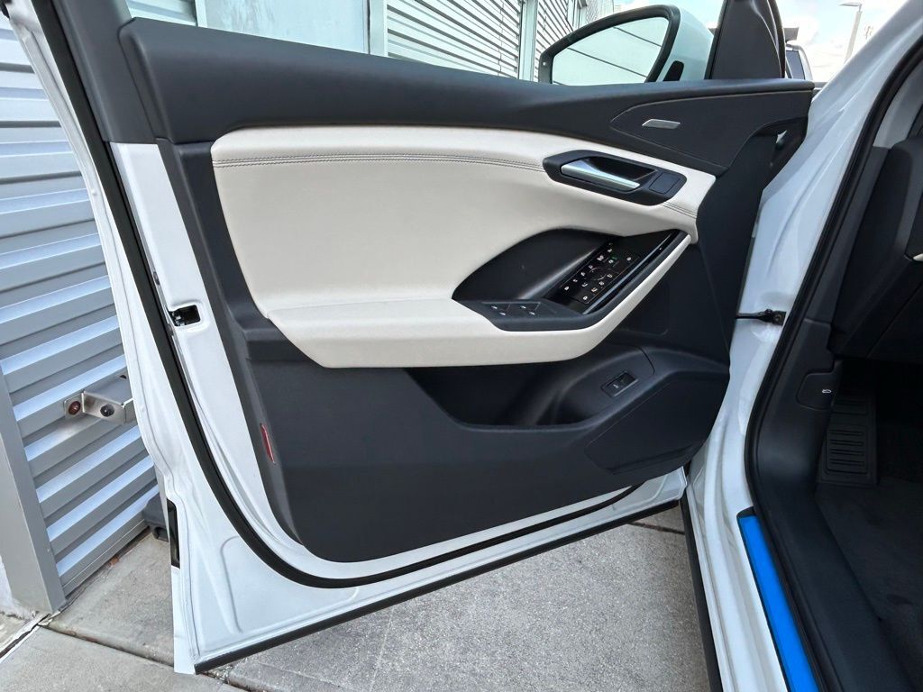 2025 Audi Q6 e-tron Premium Plus Lakeland FL