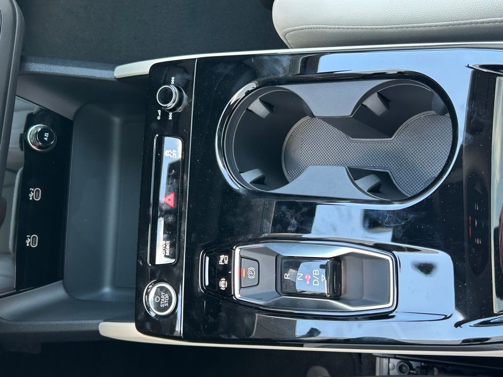 2025 Audi Q6 e-tron Premium Plus Lakeland FL
