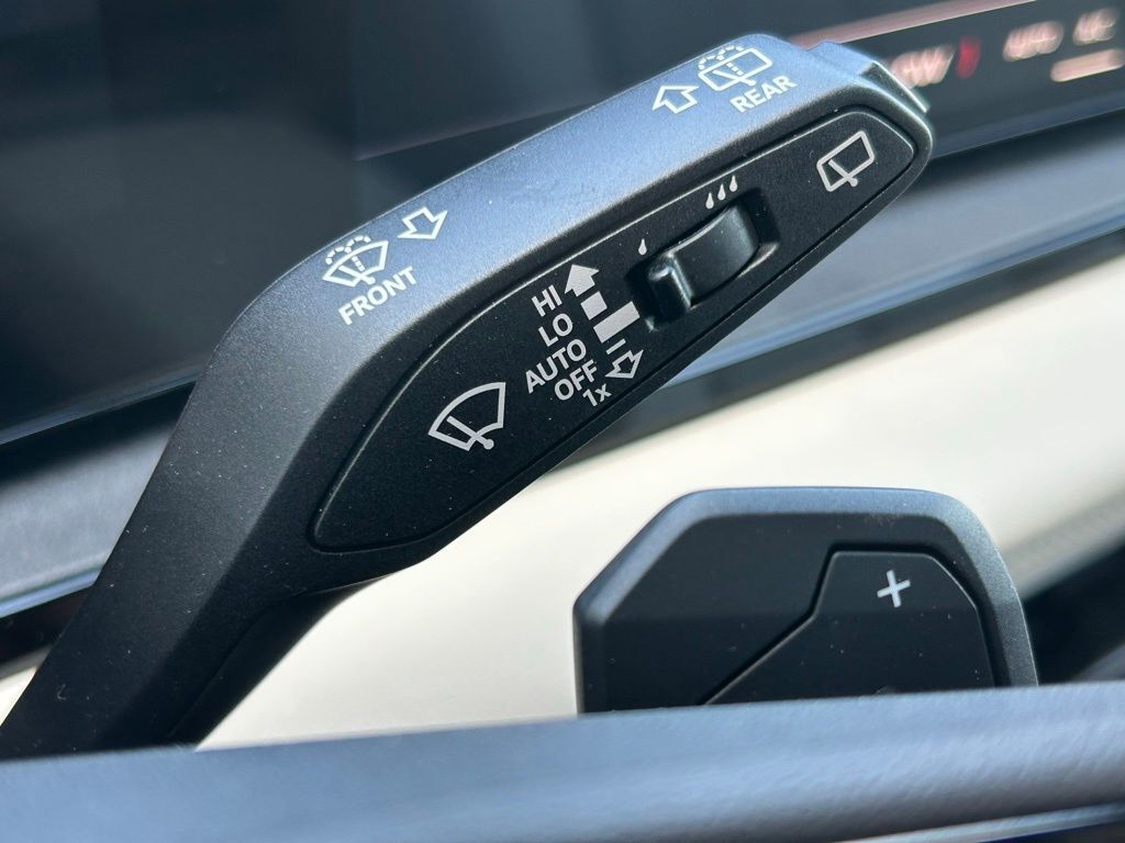 2025 Audi Q6 e-tron Premium Plus Lakeland FL