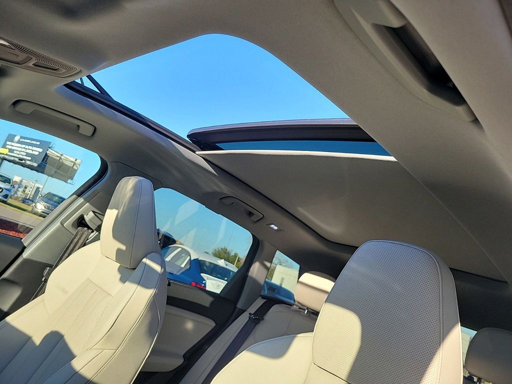 2025 Audi Q6 e-tron Premium Plus Lakeland FL