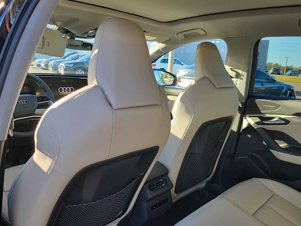 2025 Audi Q6 e-tron Premium Plus Lakeland FL